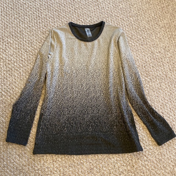 Mono B pullover - Picture 1 of 5